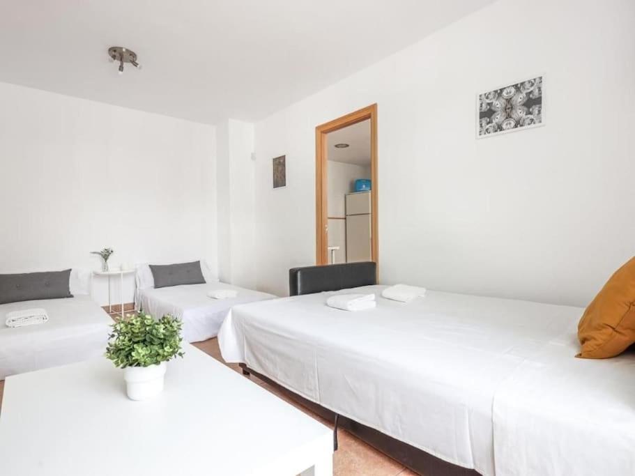 Alojamiento Con Piscina Y Parking En Sevilla La Algaba Exterior foto